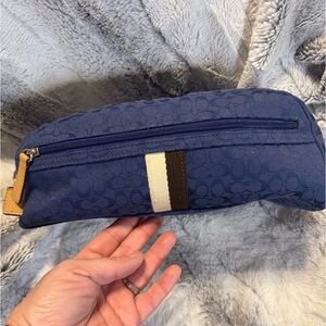 Coach - Unisex (Men’s) Varsity Toiletry Bag Blue Canvas with Signature Canvas